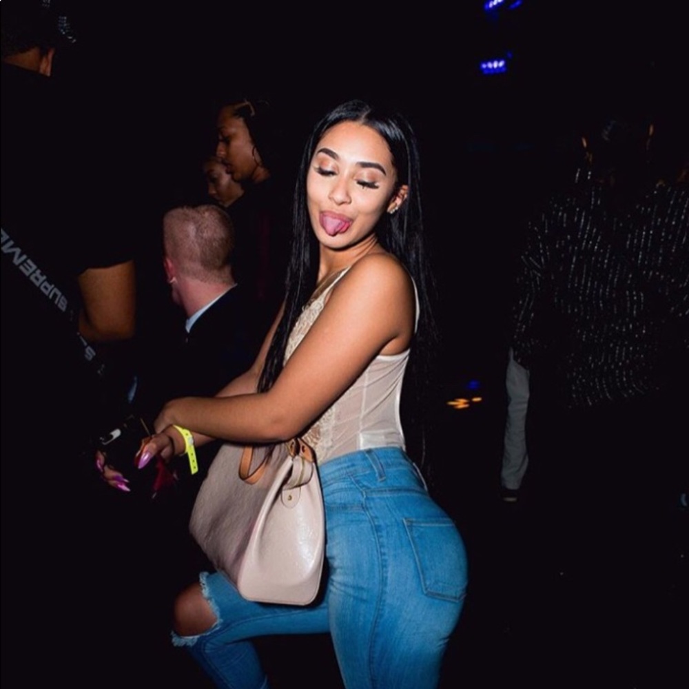 Meet your Posher, Cynco